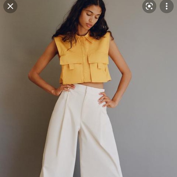 Zara Tops - Zara Cropped Pocket Shirt
